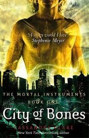 Książka - City of Bones (Mortal Instruments 1)