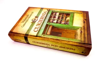 Cukiernia Pod Amorem. Tom 1. Zajezierscy