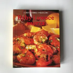 Ryby i owoce morza. Z kuchennej półeczki