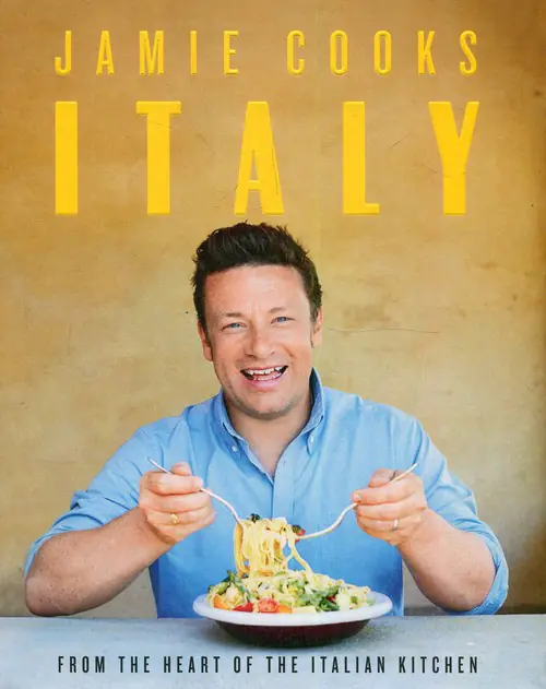 Książka - Jamie Cooks Italy