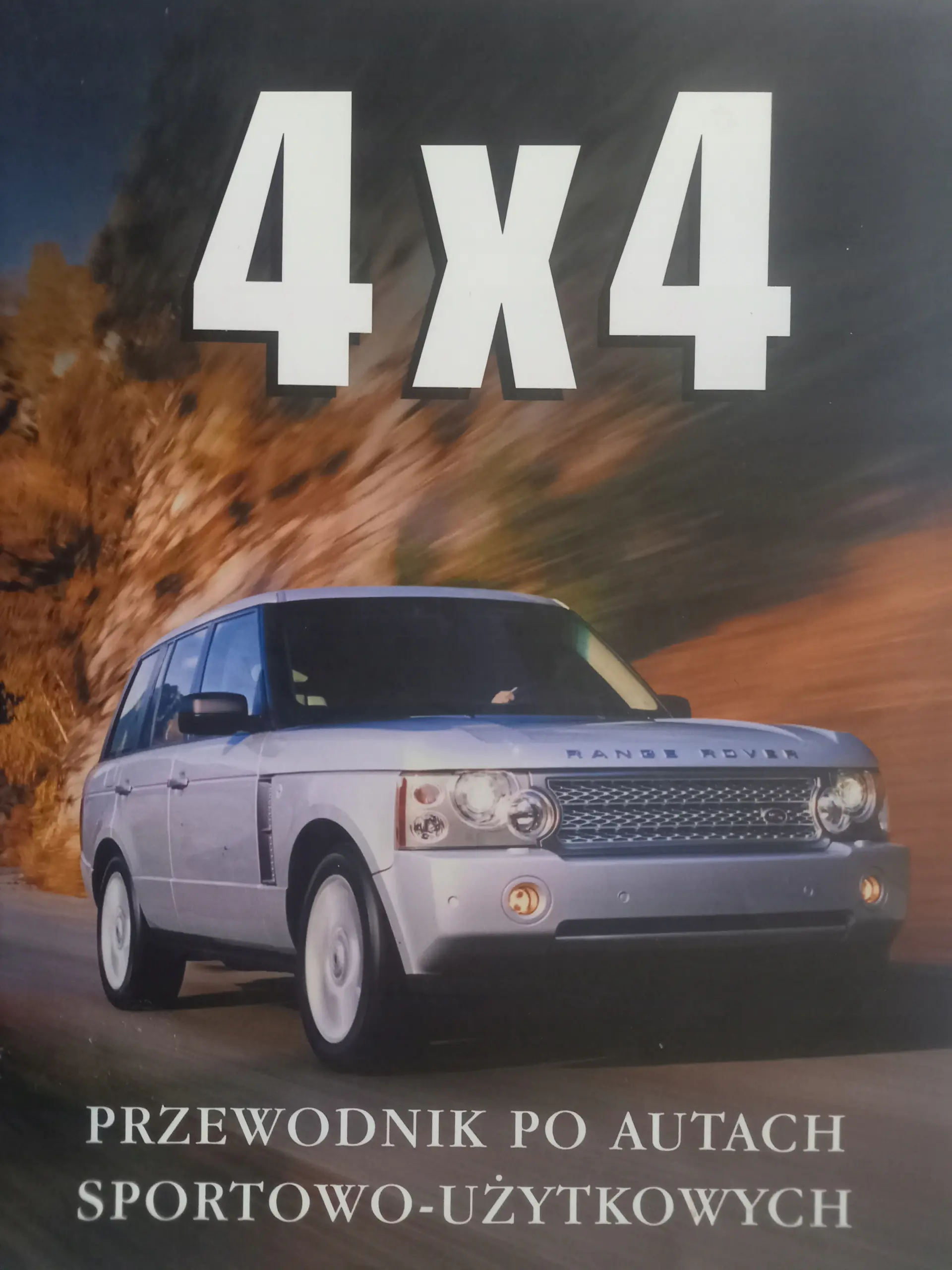 Książka - 4x4. Przewodnik po autach sportowo-użytkowych - Andrew Charman