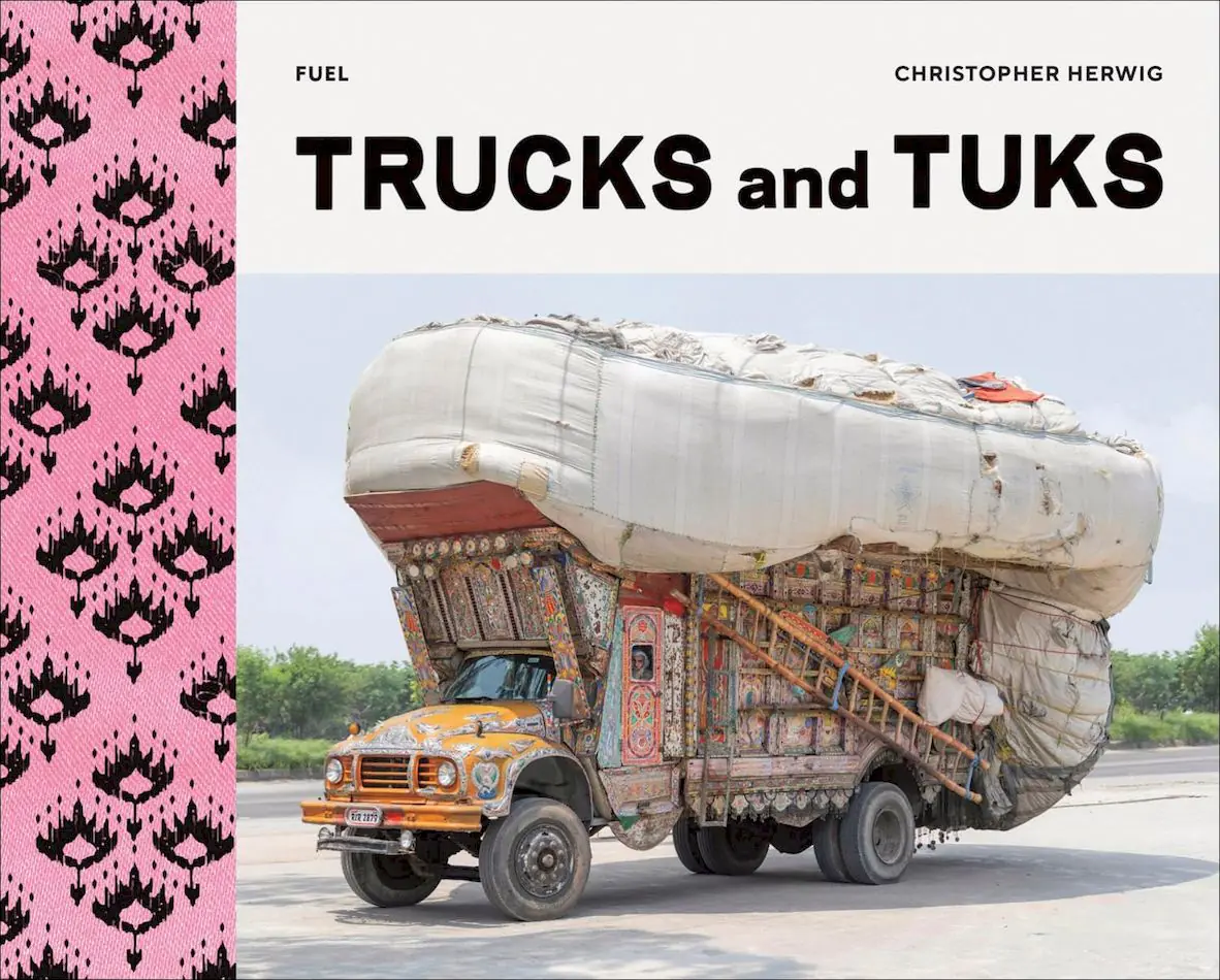 Książka - Trucks and Tuks