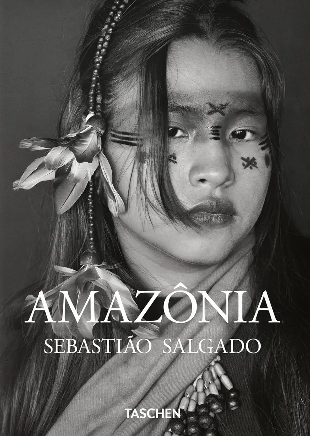Książka - Sebastiao Salgado. Amazônia. 45th Ed.