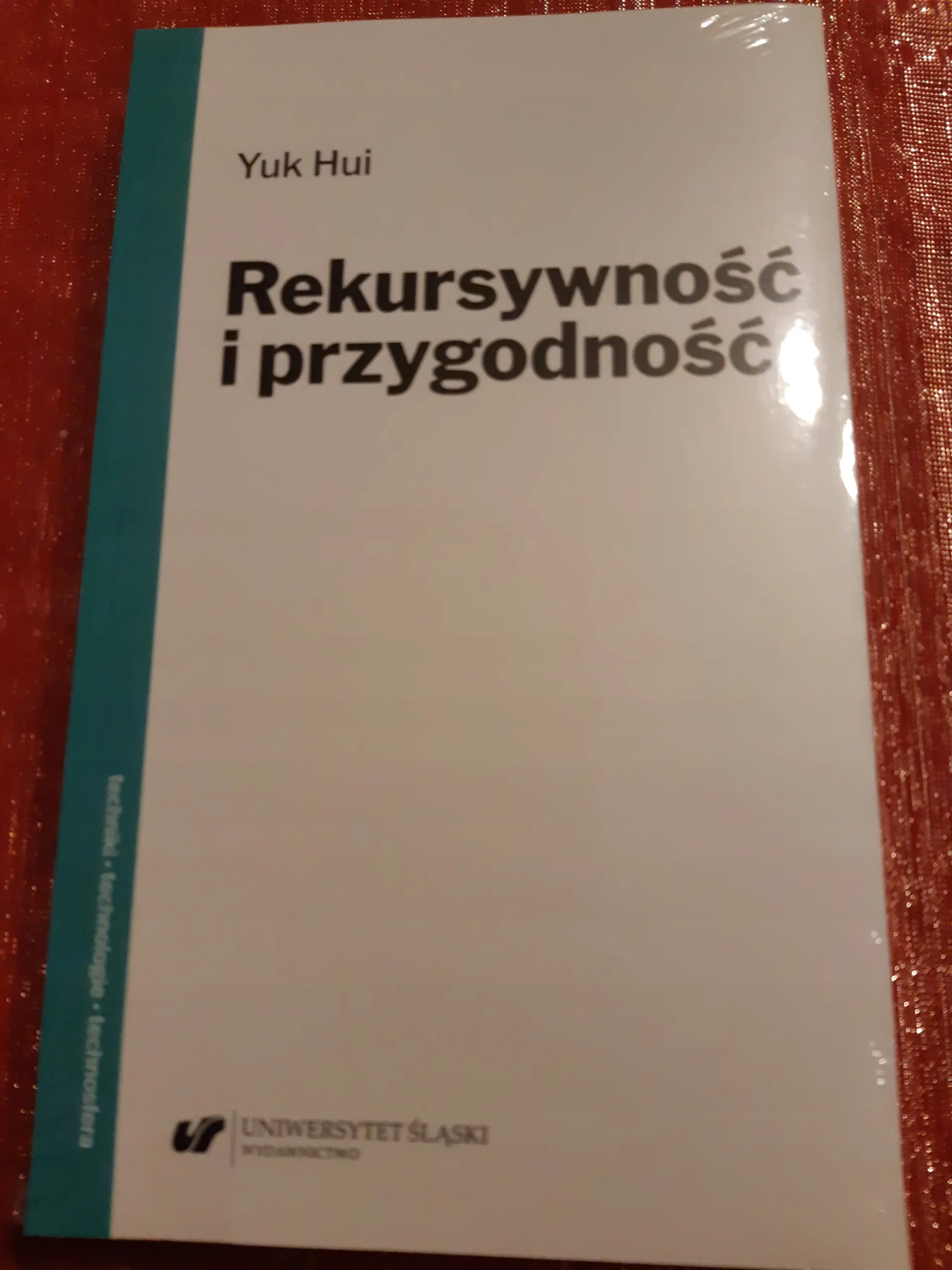 Książka - Rekursywność i przygodność