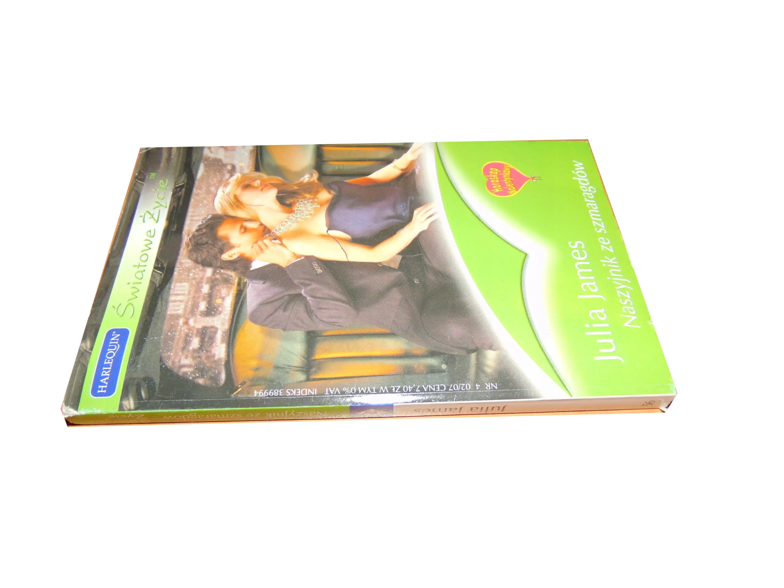 Książka - Naszyjnik ze szmaragdów