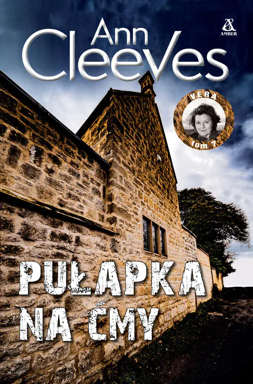 Książka - Pułapka na ćmy. Vera. Tom 7. Wielkie Litery