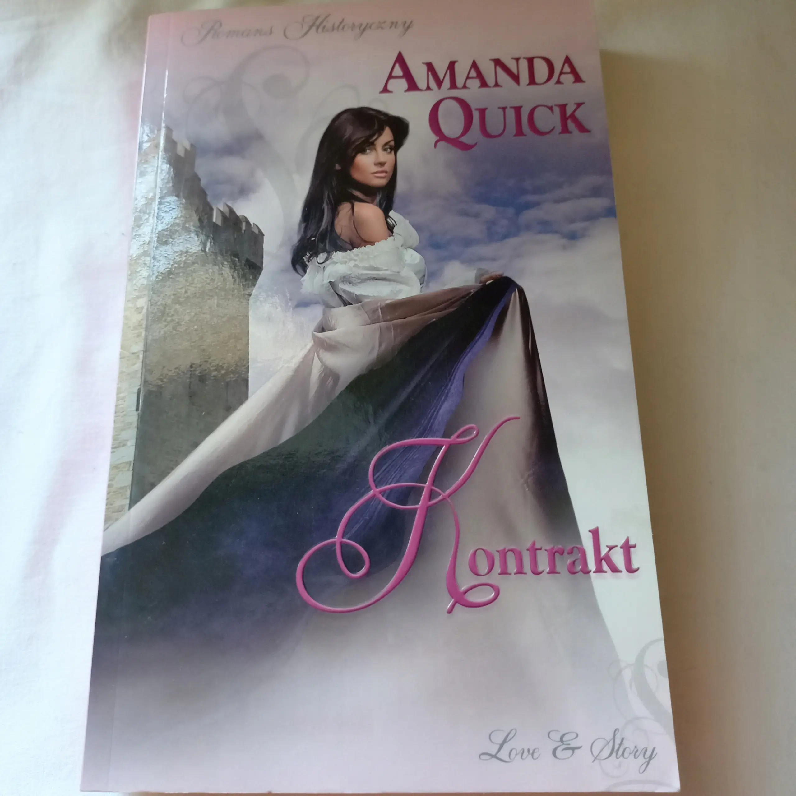 Książka - Kontrakt