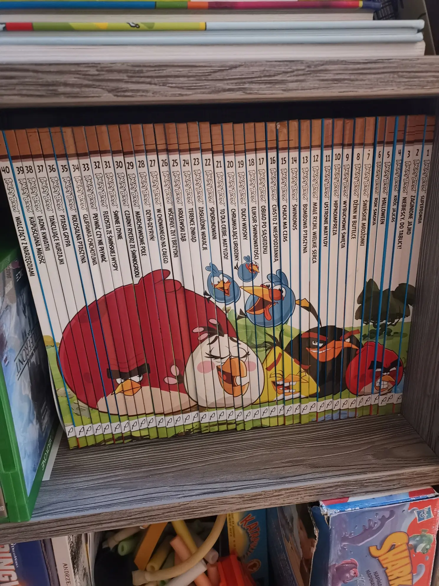 Książka - Angry Birds . Kolekcja Ptasich Opowieści