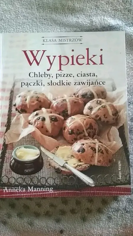 Książka - Wypieki. Chleby, pizze, ciasta, pączki...