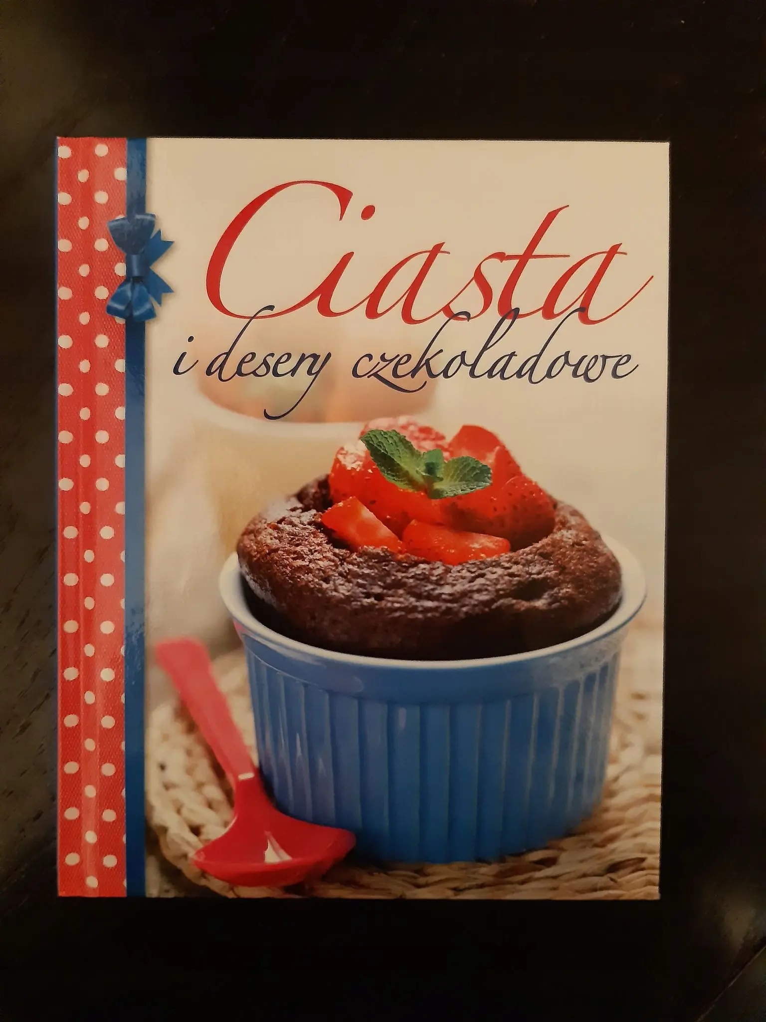 Książka - Ciasta i desery czekoladowe