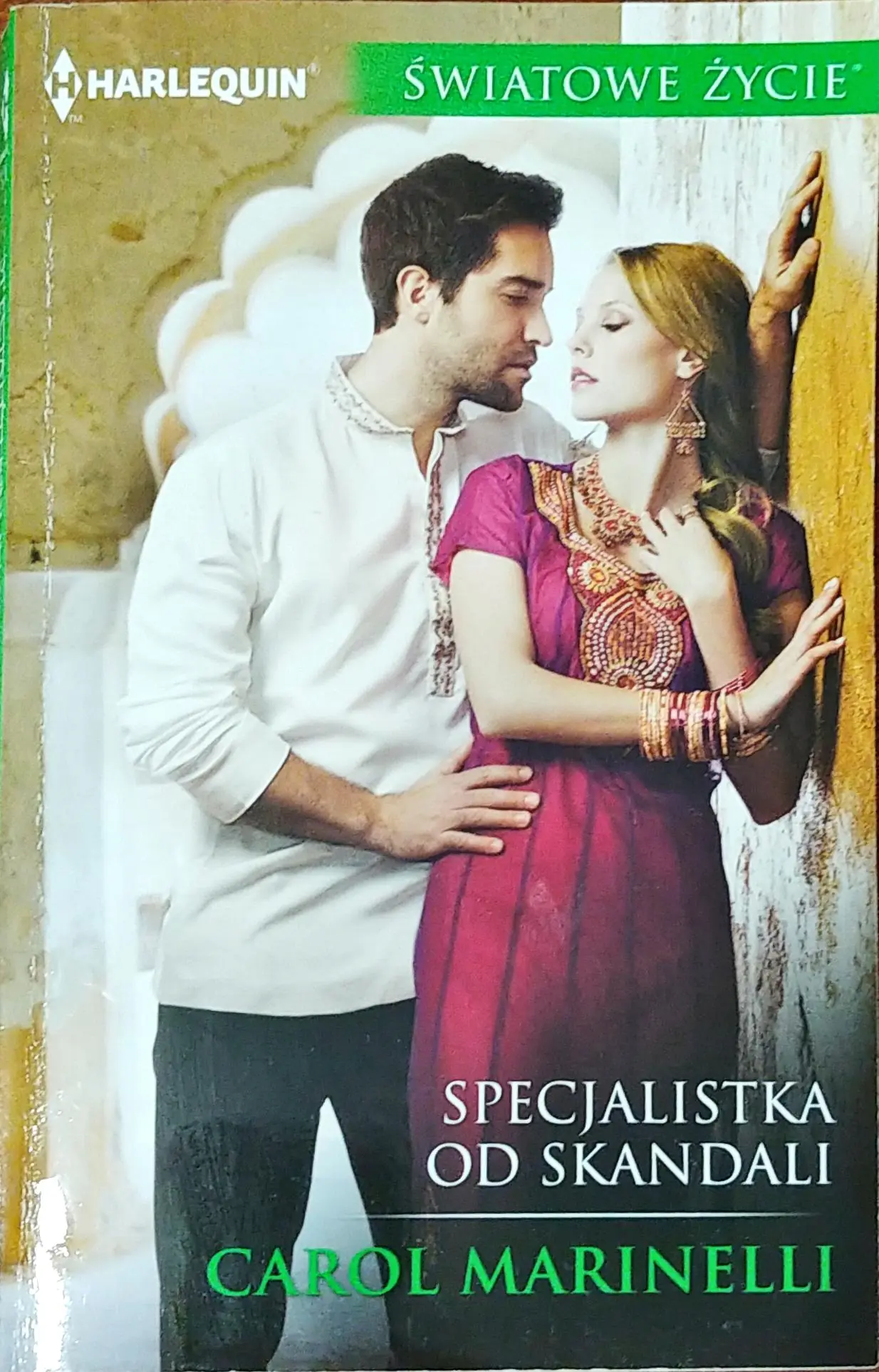 Książka - Specjalistka od skandali