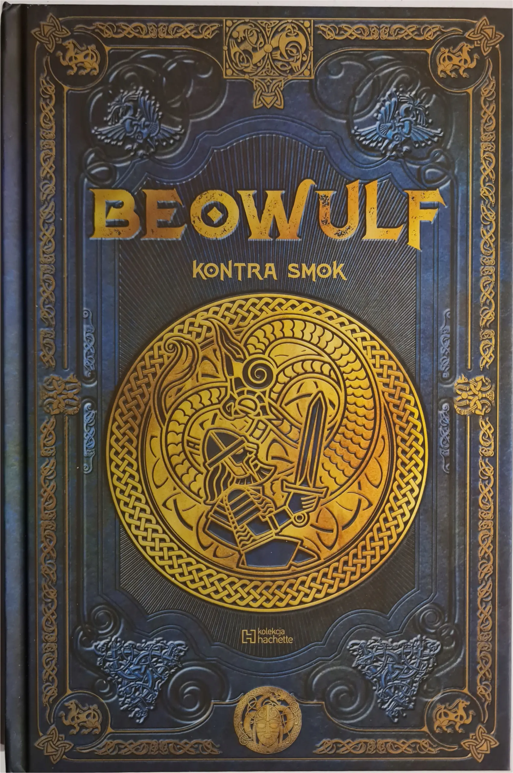 Książka - Mitologia Nordycka. Tom 41. Beowulf kontra smok