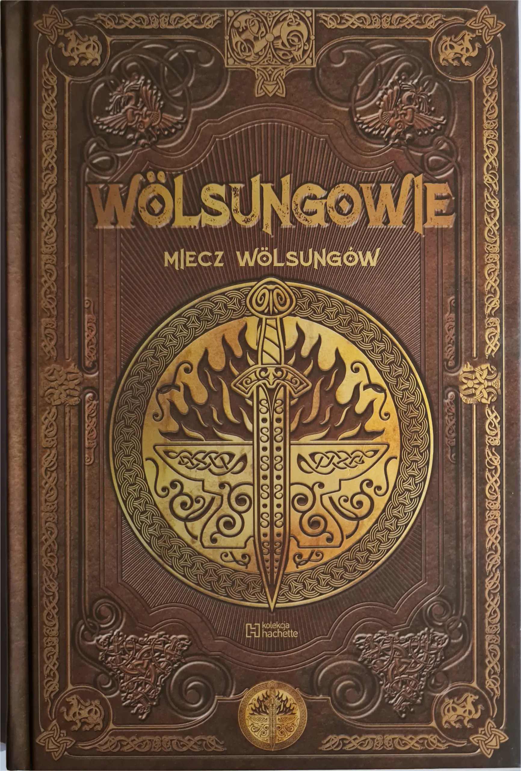 Książka - Mitologia Nordycka. Tom 42. Wolsungowie miecz Wolsungów