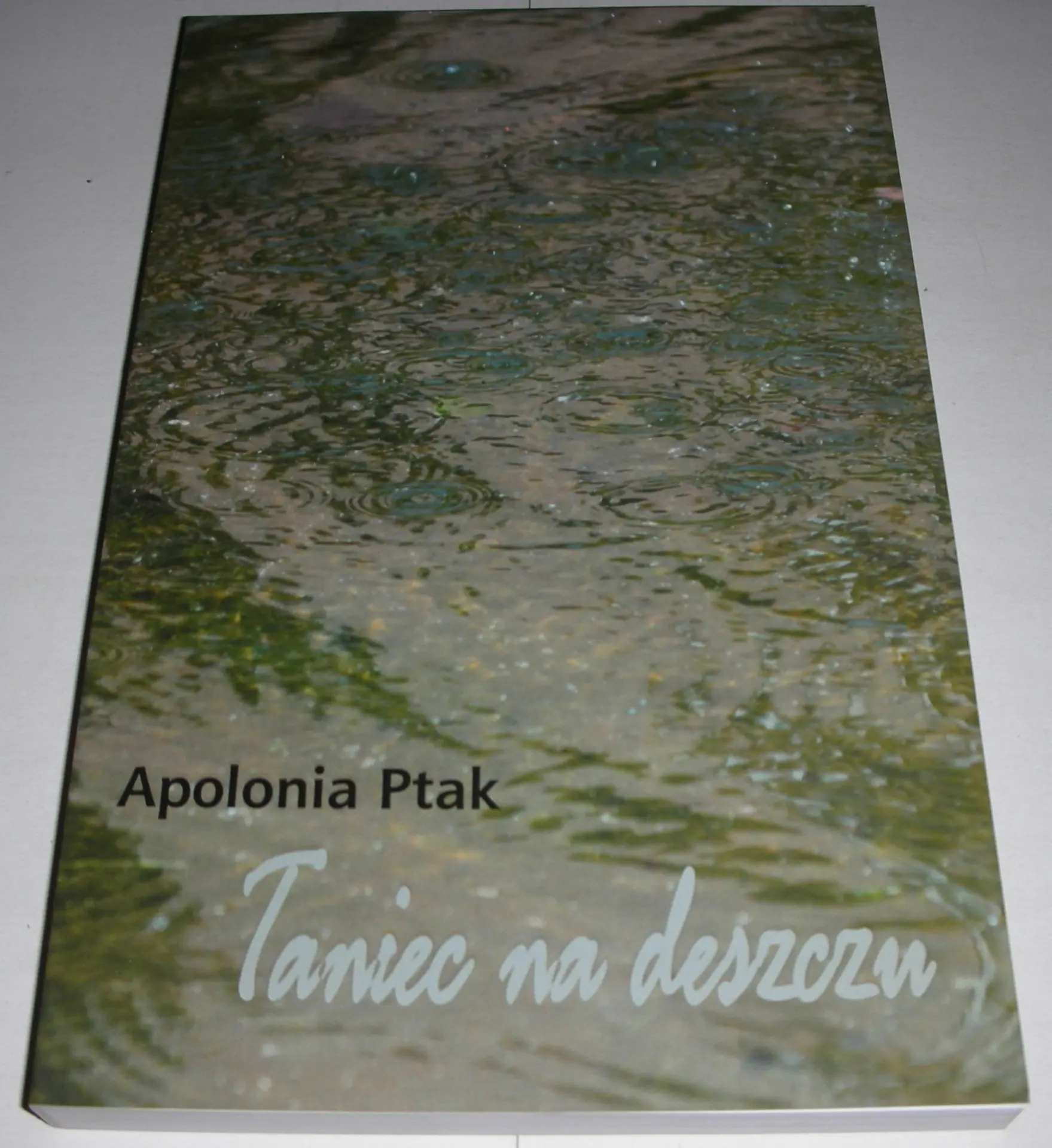 Książka - Taniec na deszczu