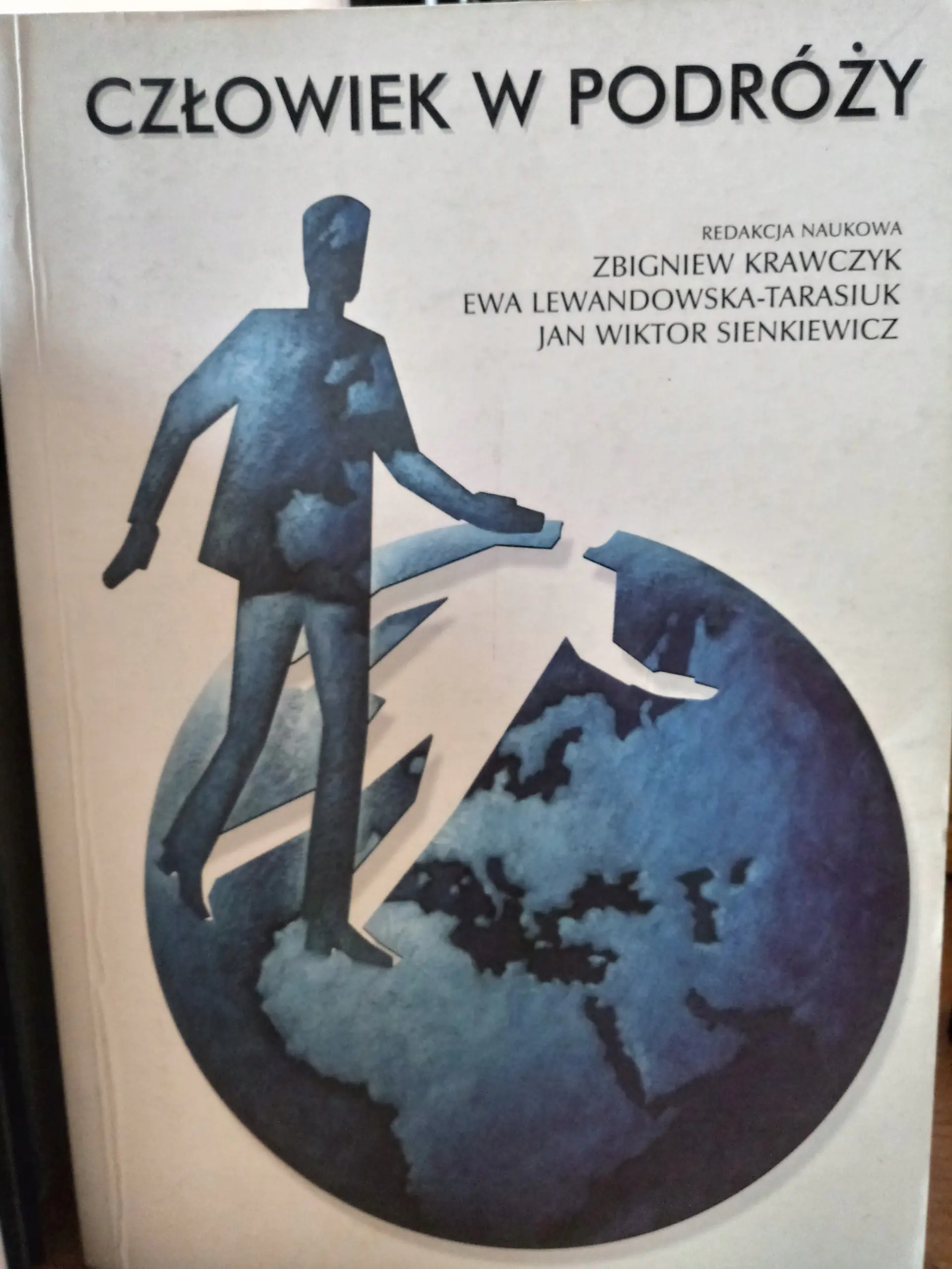 Książka - CZŁOWIEK W PODRÓŻY