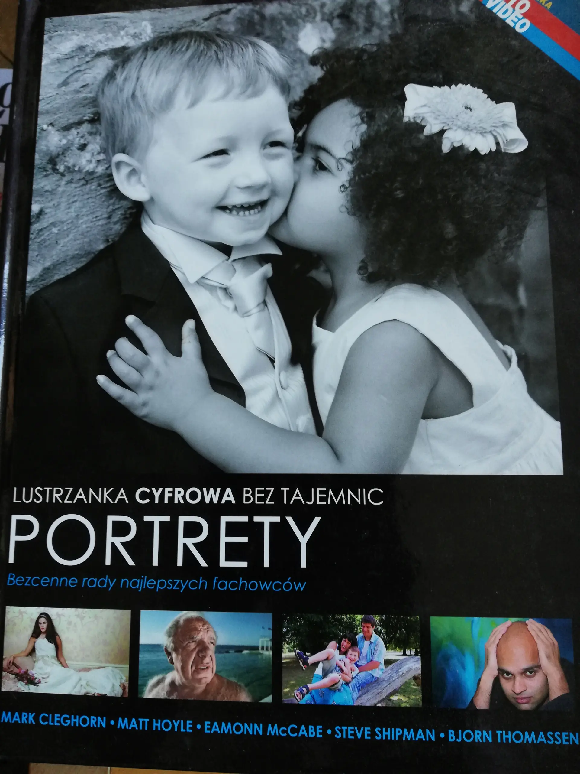 Książka - Lustrzanka cyfrowa bez tajemnic. Portrety