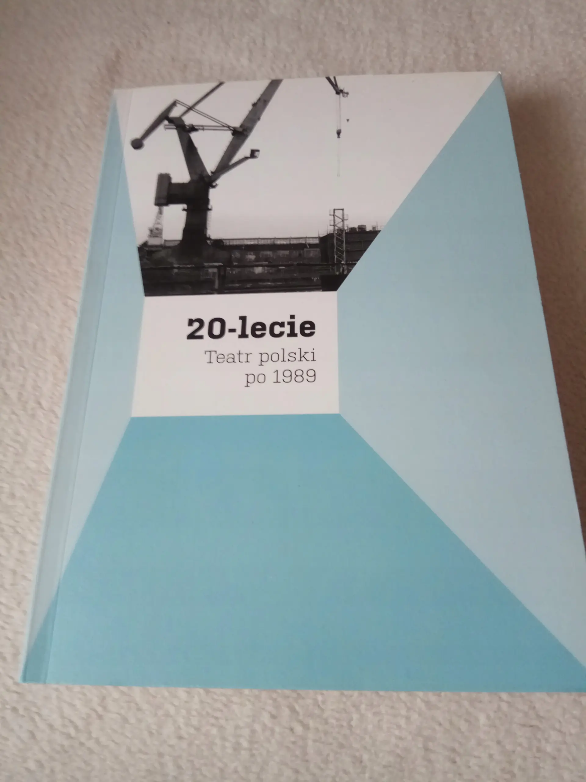 Książka - 20-lecie Teatr polski po 1989
