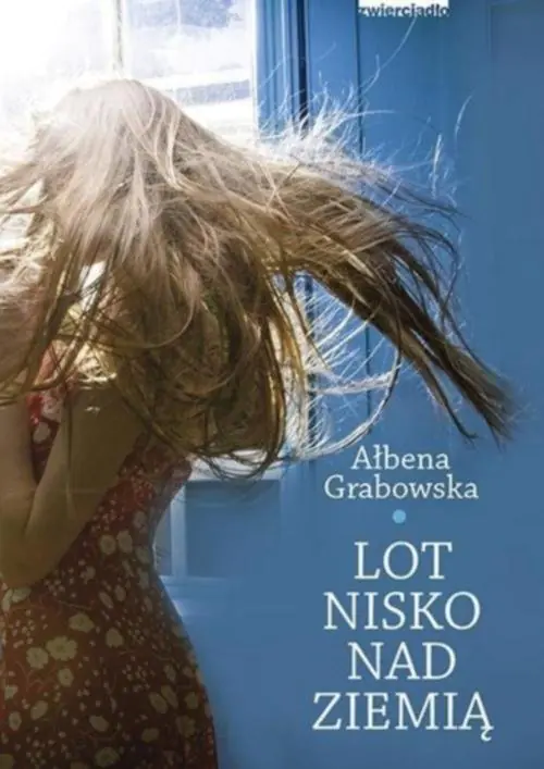 Książka - Lot nisko nad ziemią