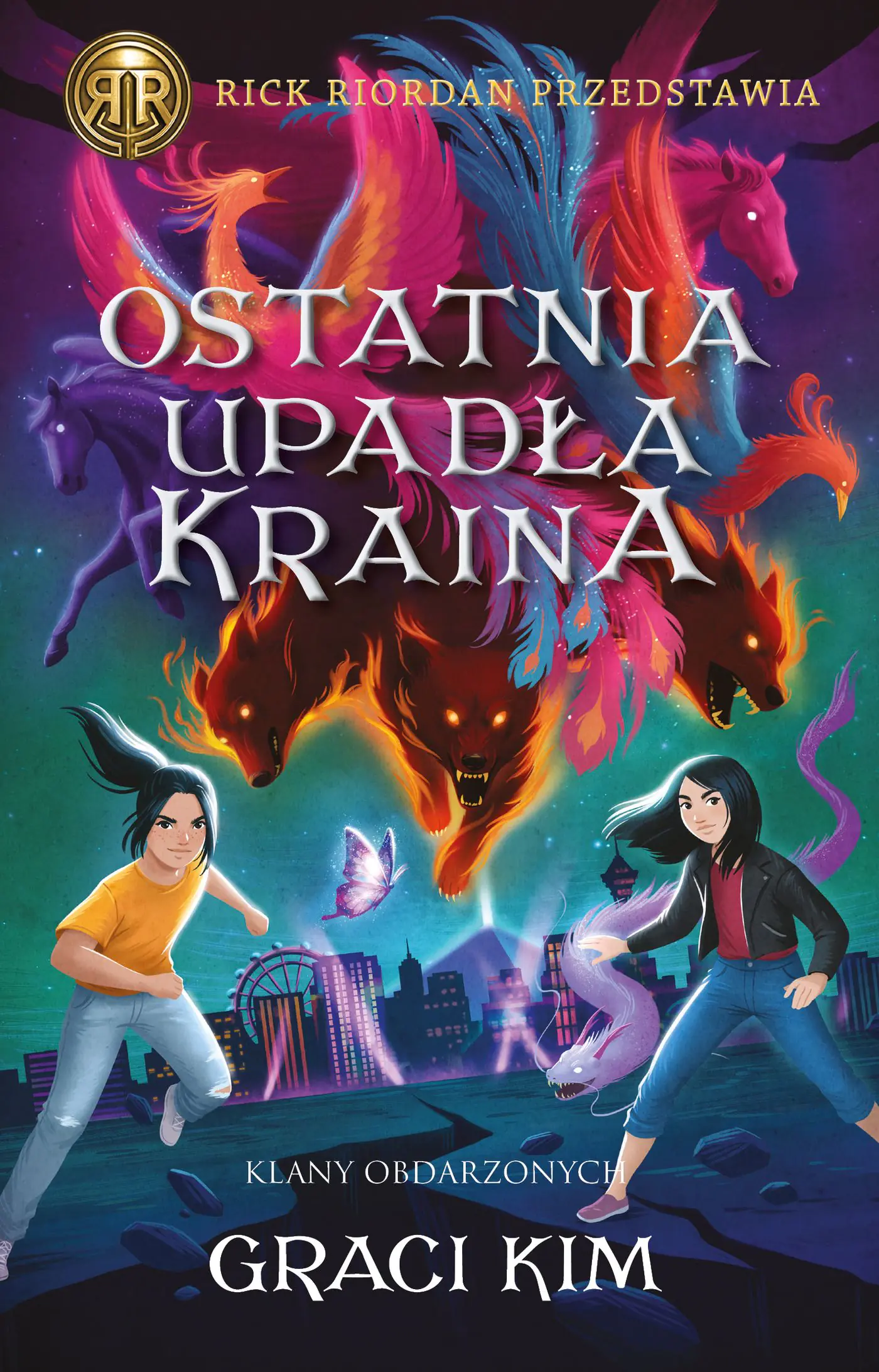 Książka - Ostatnia upadła kraina. Klany Obdarzonych. Tom 3