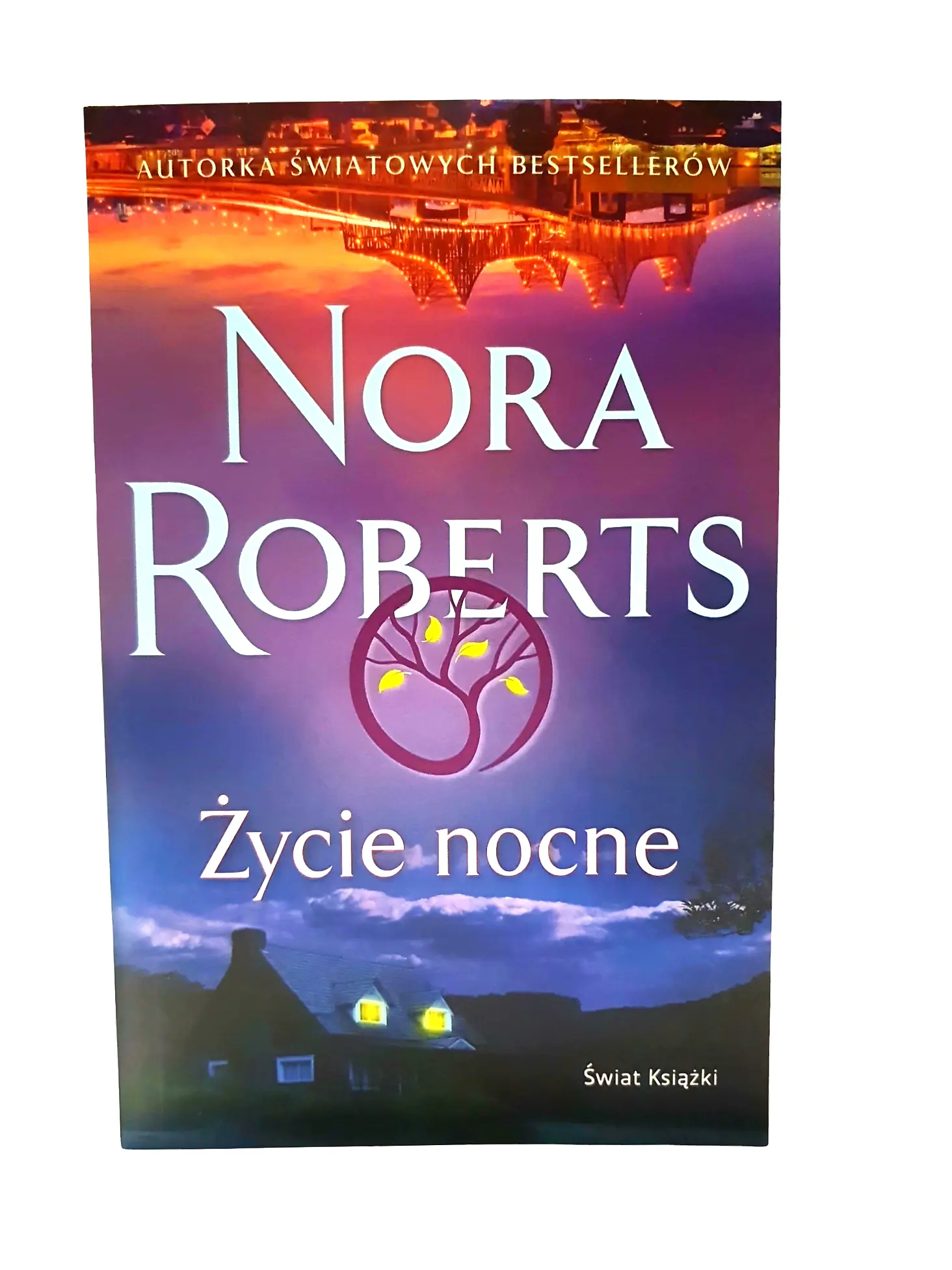 Książka - Nora Robests.Życie nocne.