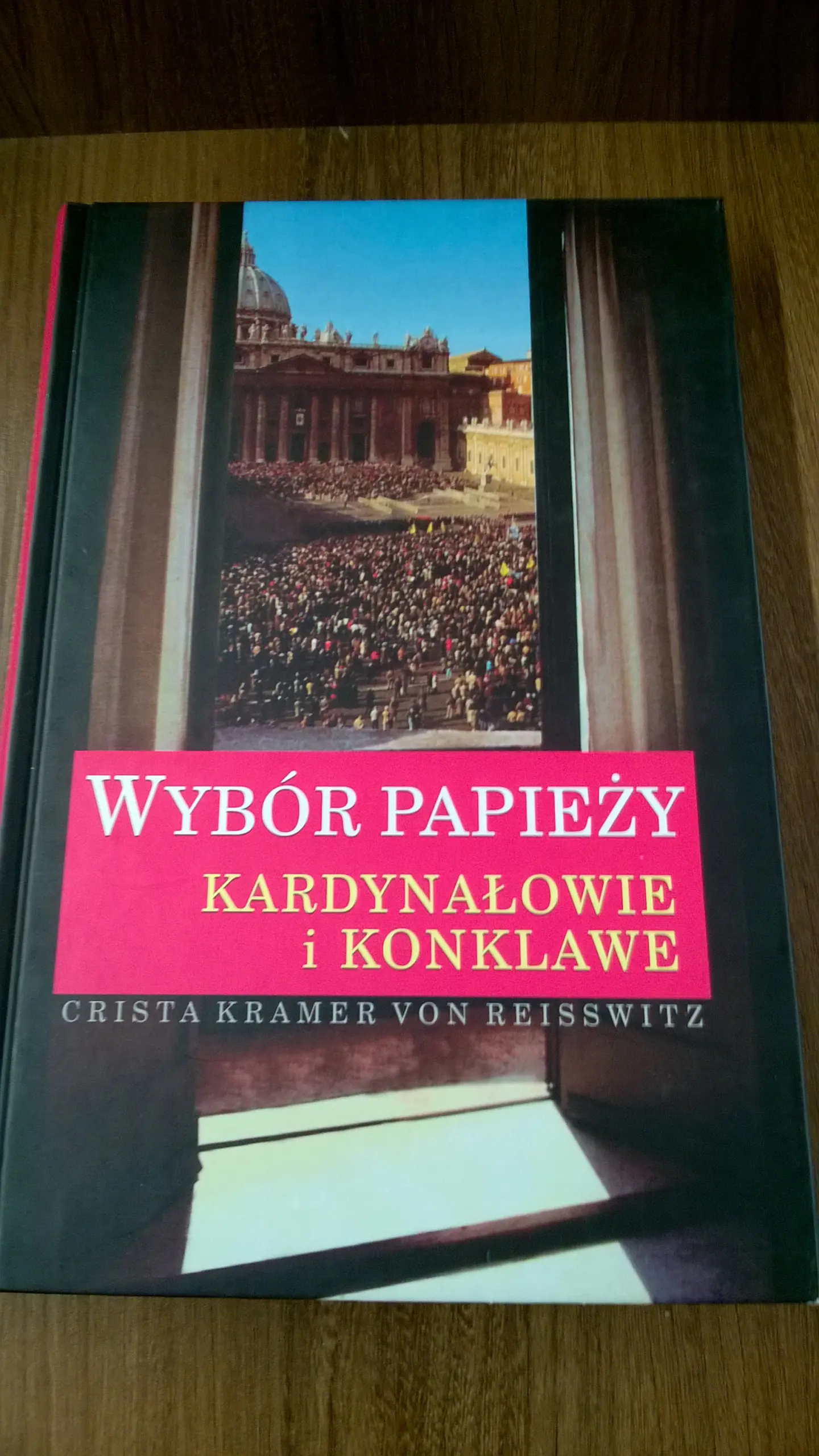 Książka - Wybór Papieży