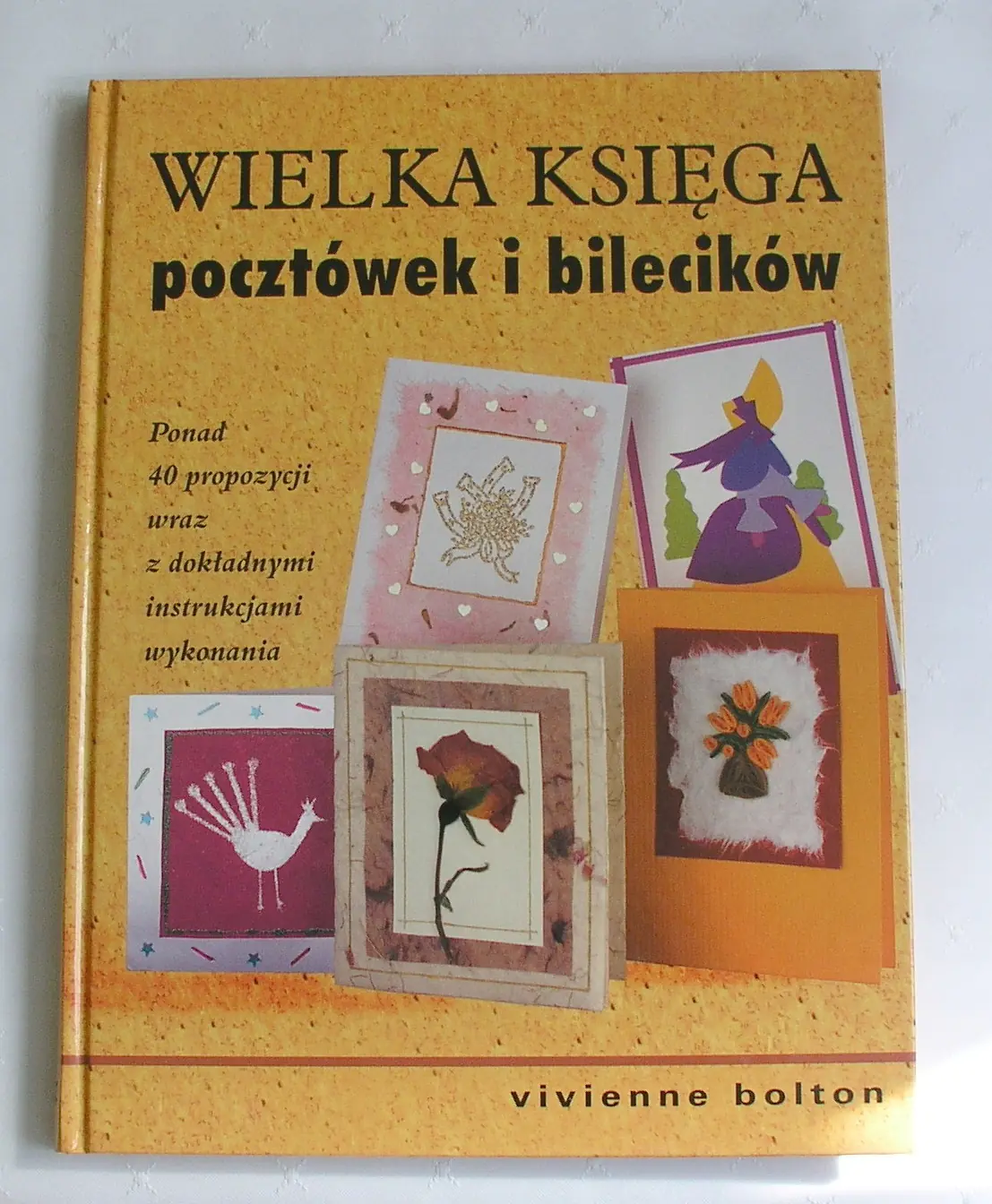 Książka - Wielka Księga Pocztówek i Bilecików