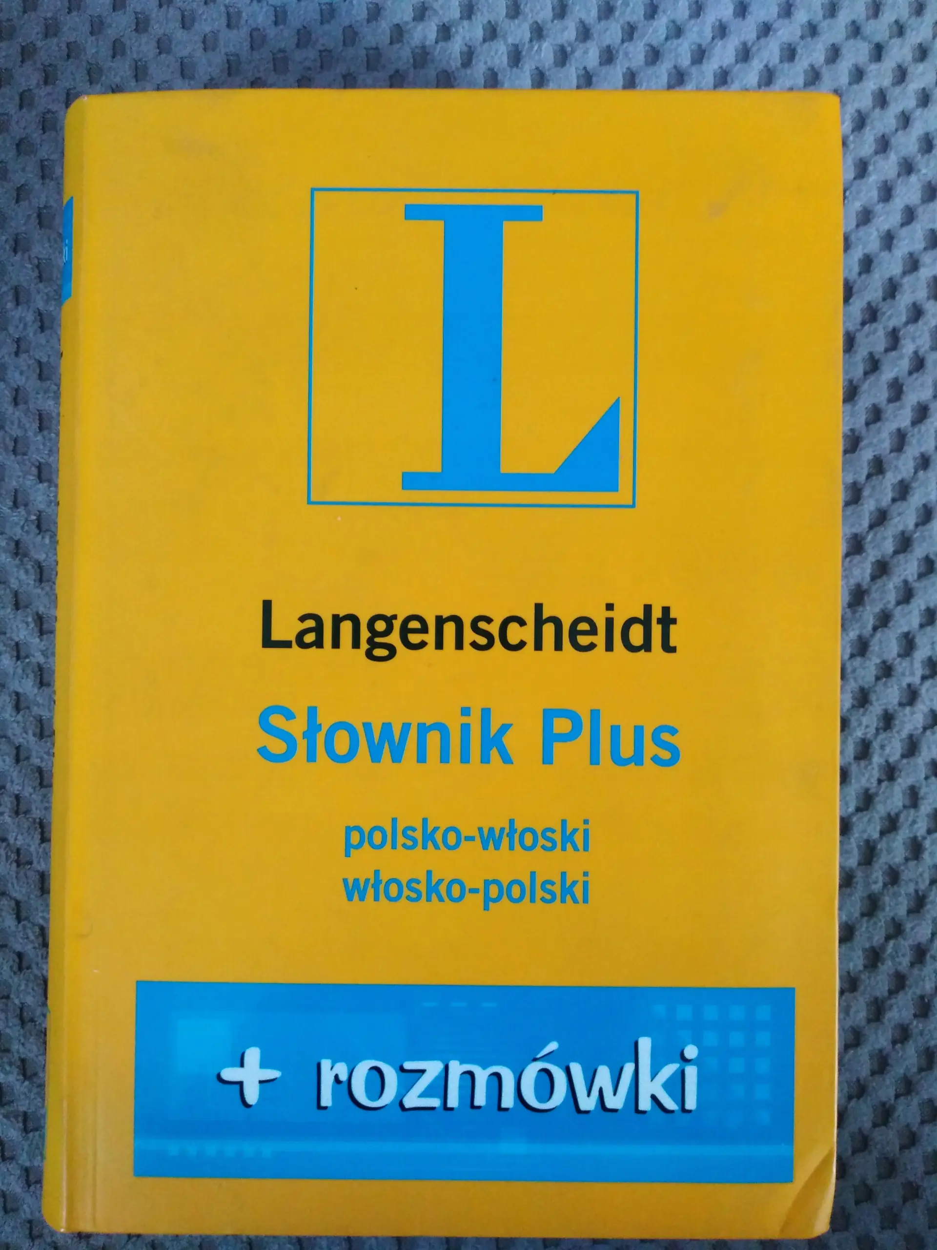 Książka - Słownik Plus polsko-włoski, włosko-polski   rozmówki