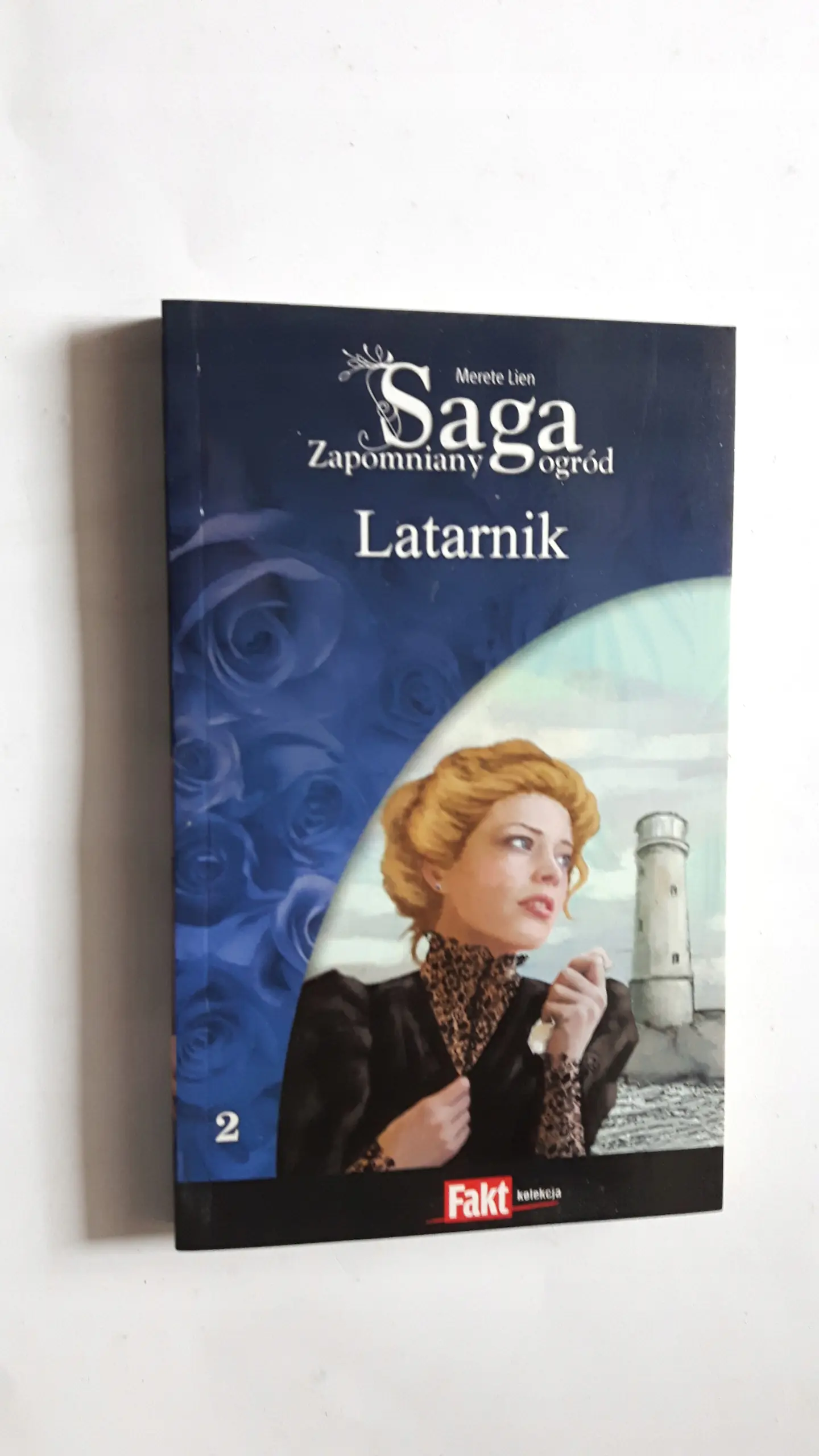 Książka - SAGA ZAPOMNIANY OGROD