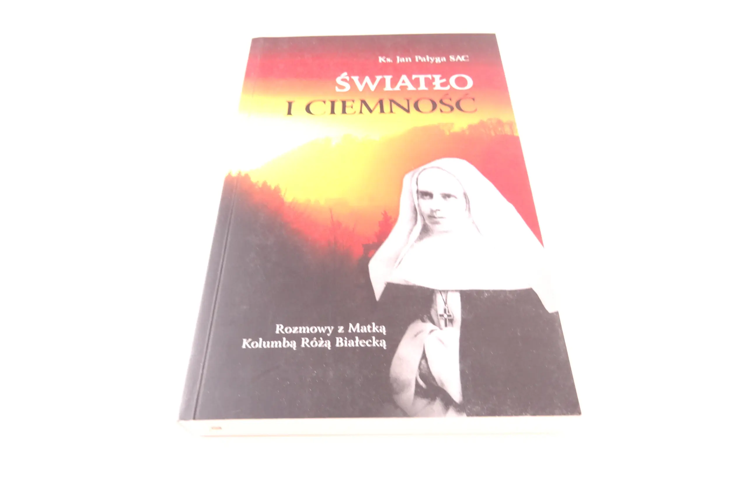 Książka - Światło i ciemność