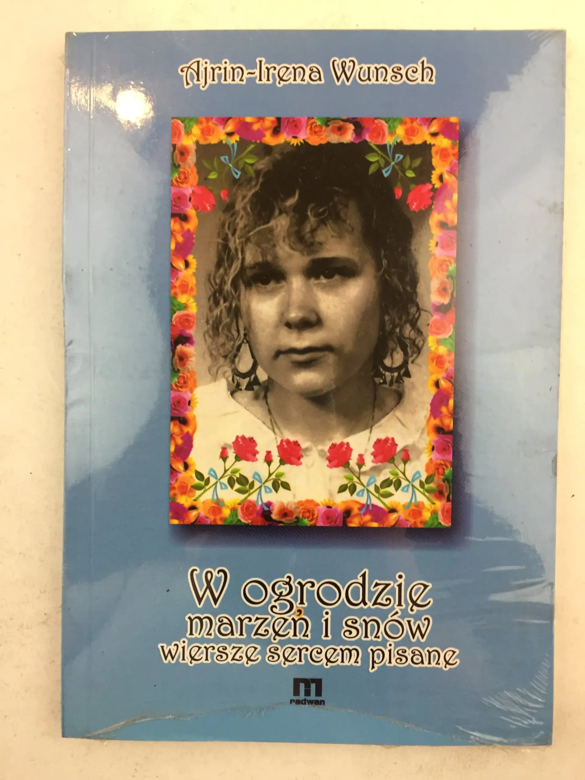 Książka - W ogrodzie marzeń i snów wiersze sercem pisane