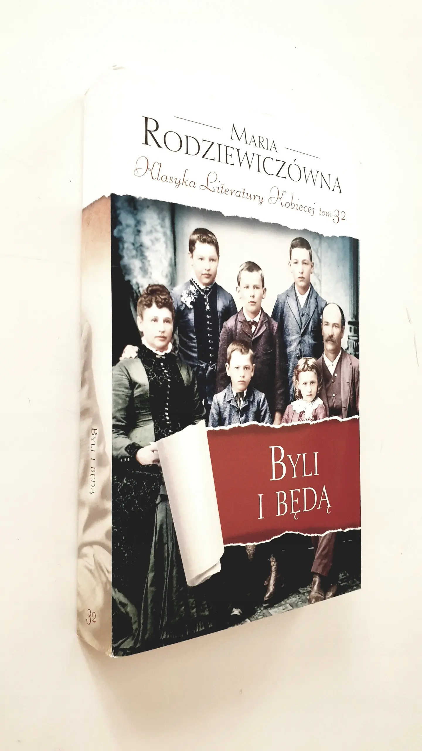 Książka - Byli i będą. Klasyka Literatury Kobiecej. Tom 32 