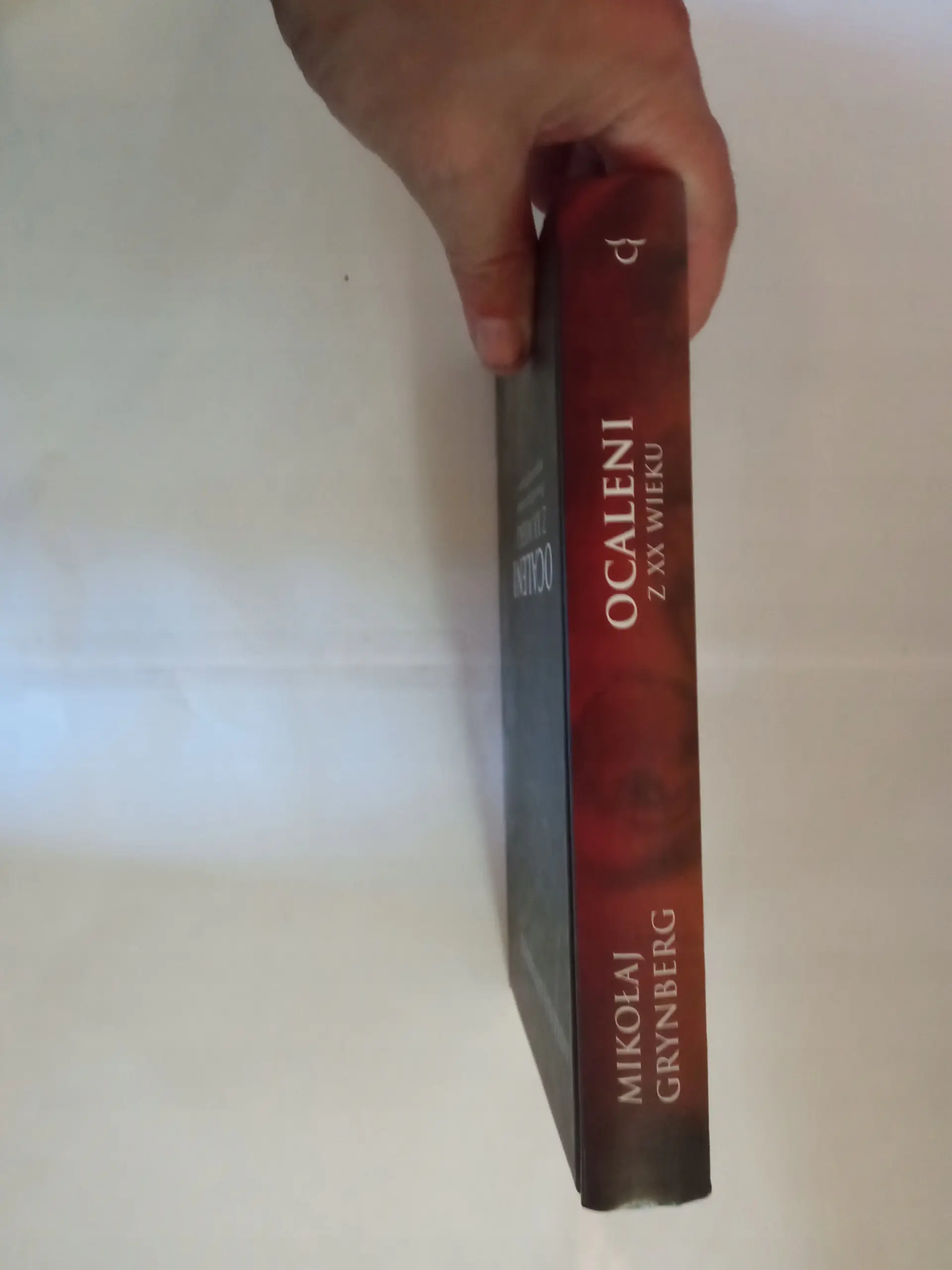 Książka - Ocaleni z XX wieku