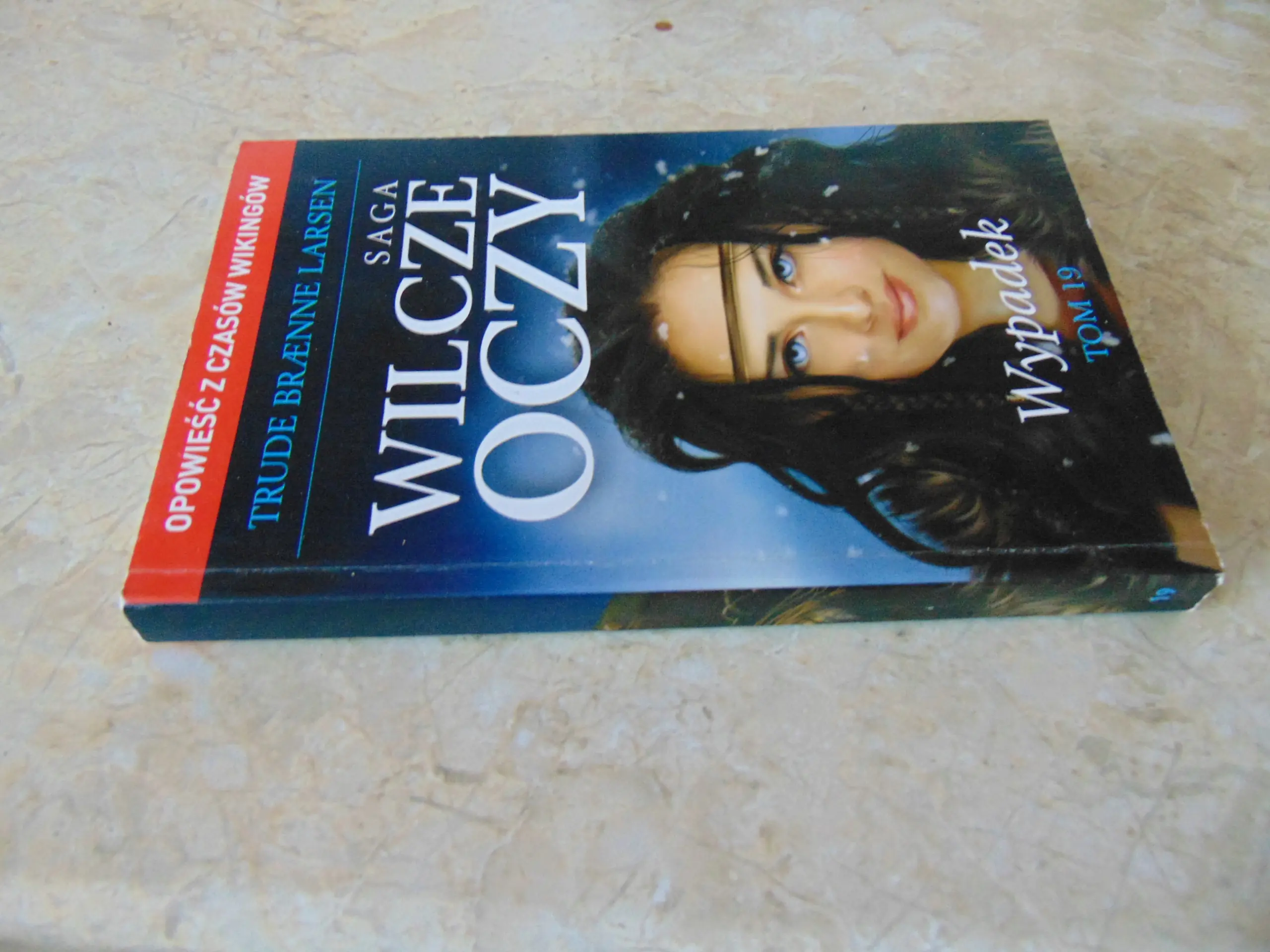 Książka - SAGA WILCZE OCZY tom 19 WYPADEK