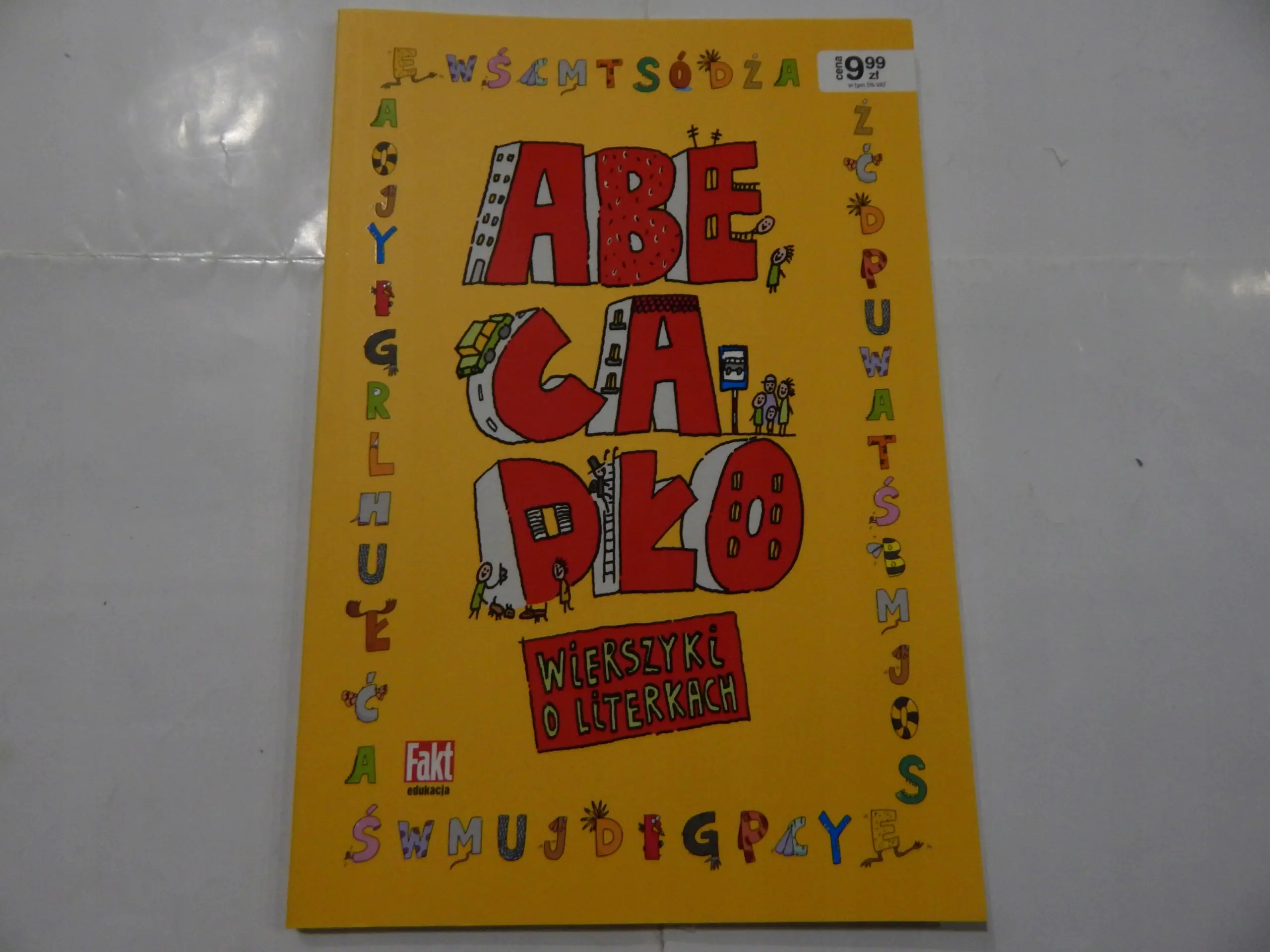 Książka - Abecadło. Fakt edukacja 2/2018