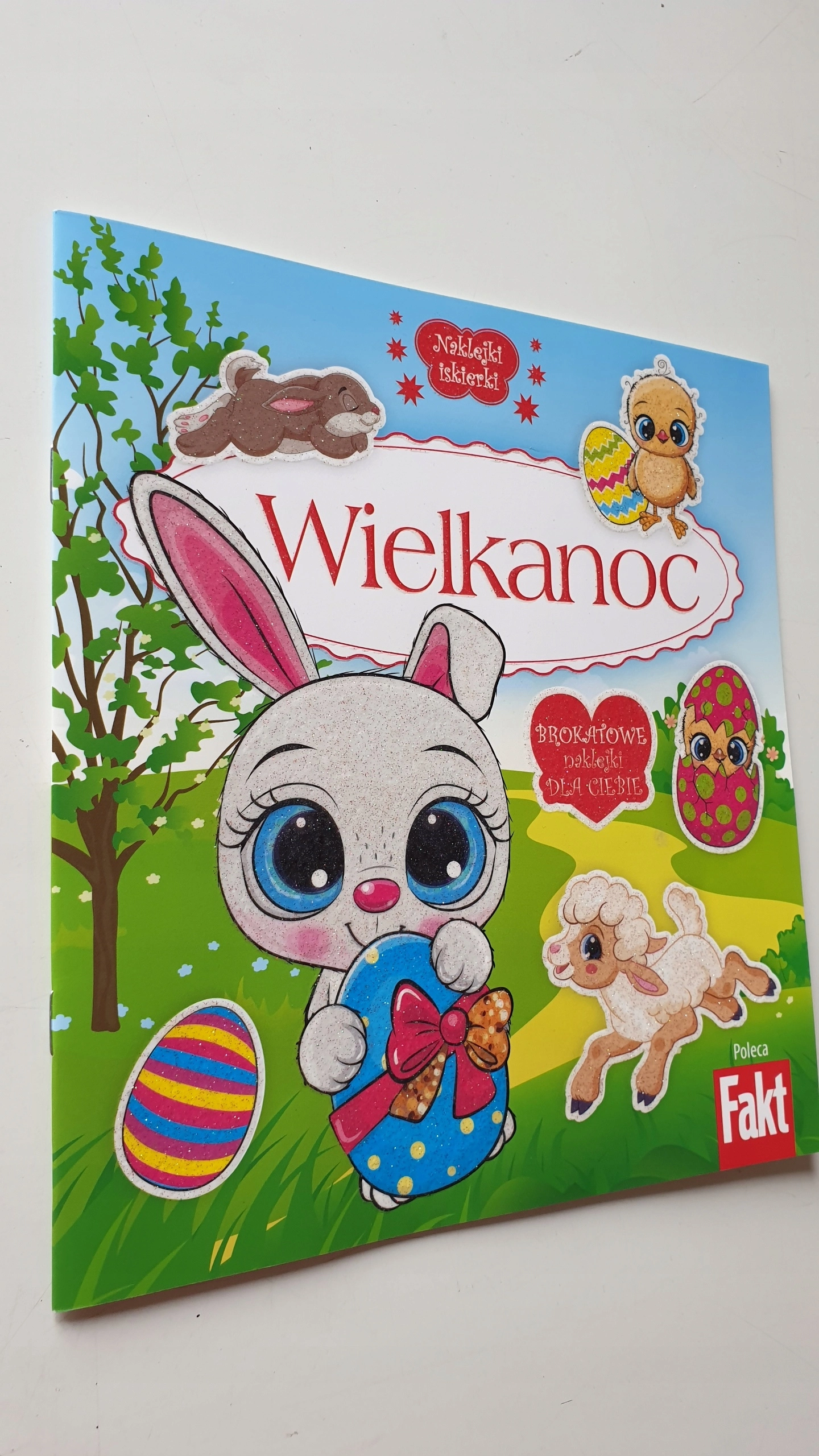 Książka - Naklejki iskierki z brokatem. Wielkanoc