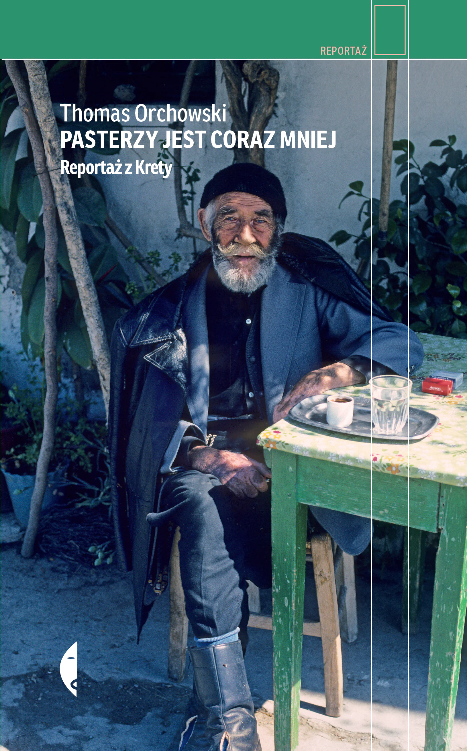 Książka - Pasterzy jest coraz mniej. Reportaż z Krety
