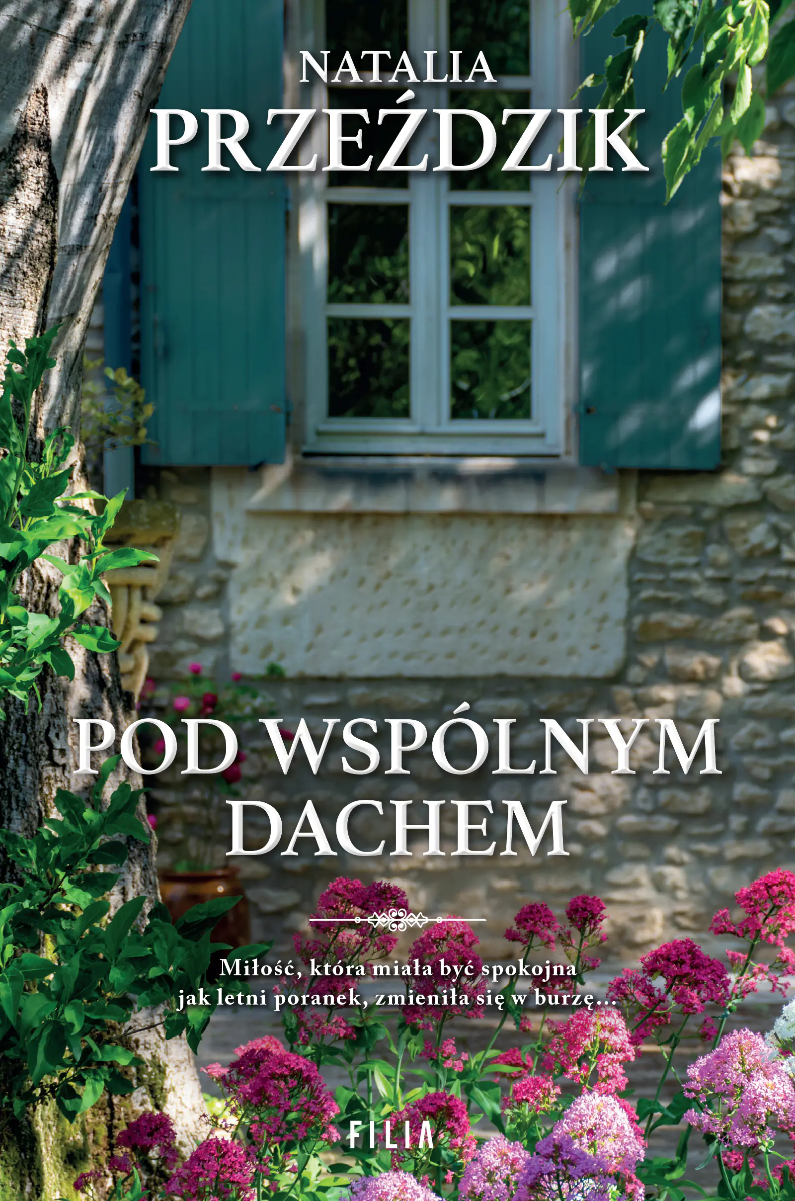 Książka - Pod wspólnym dachem