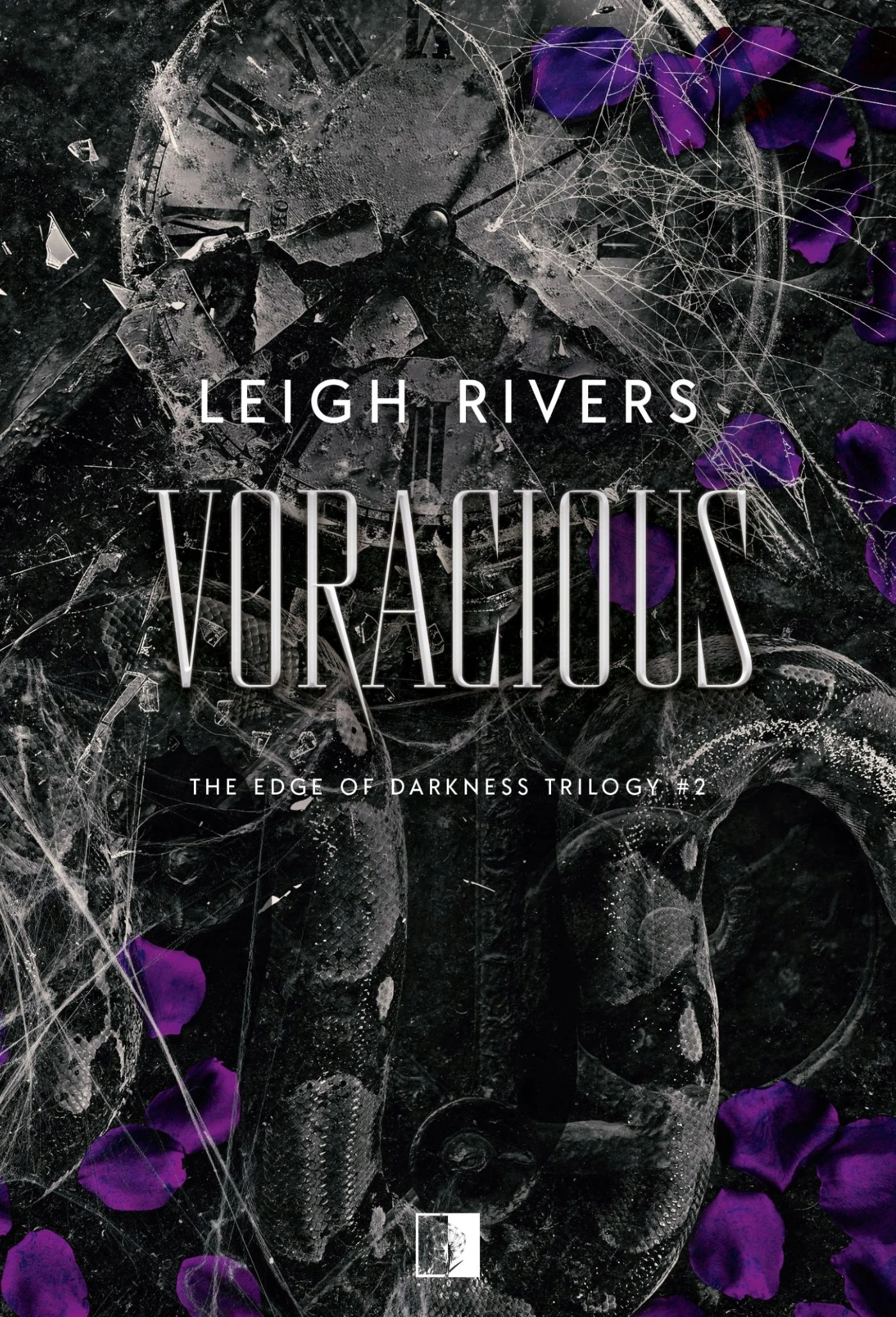 Książka - Voracious. The Edge of Darkness Trilogy. Tom 2