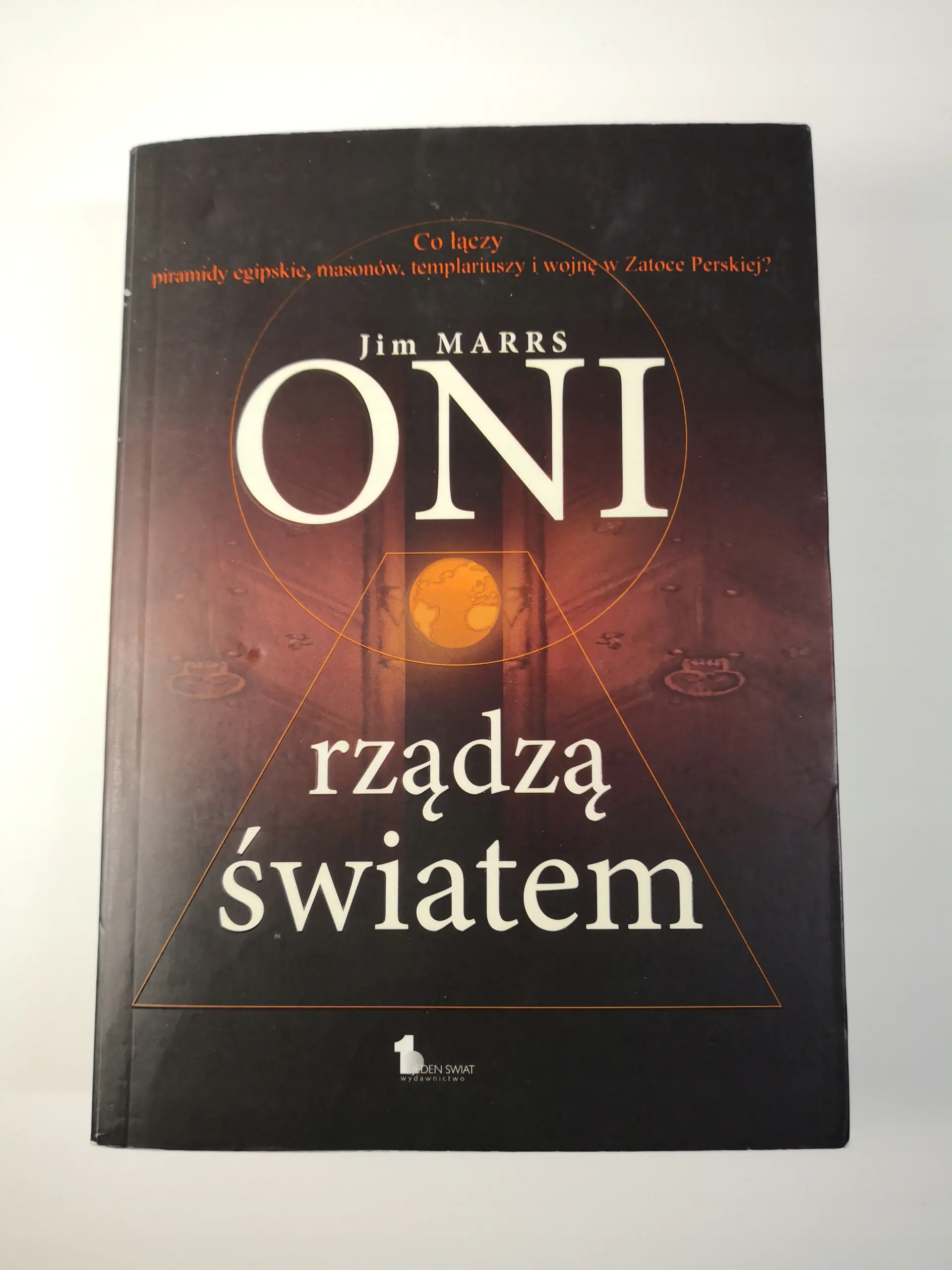 Książka - Oni rządzą światem
