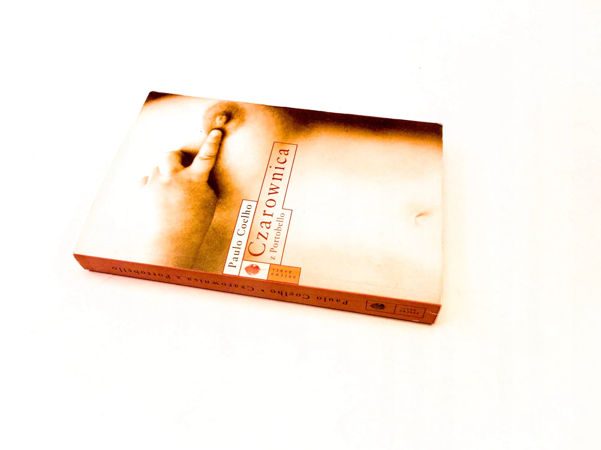 Książka - Czarownica z Portobello