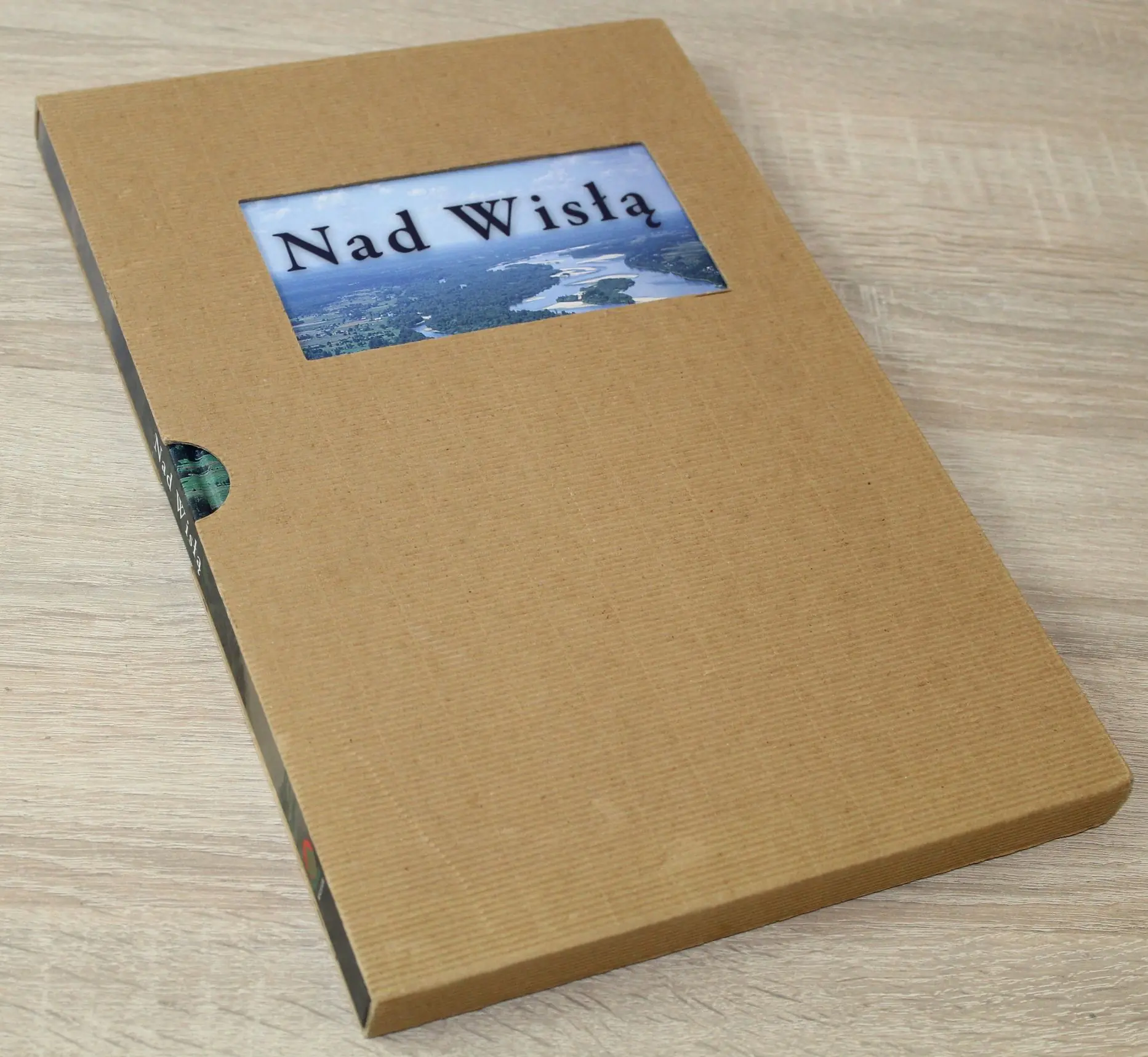 Książka - Nad Wisłą