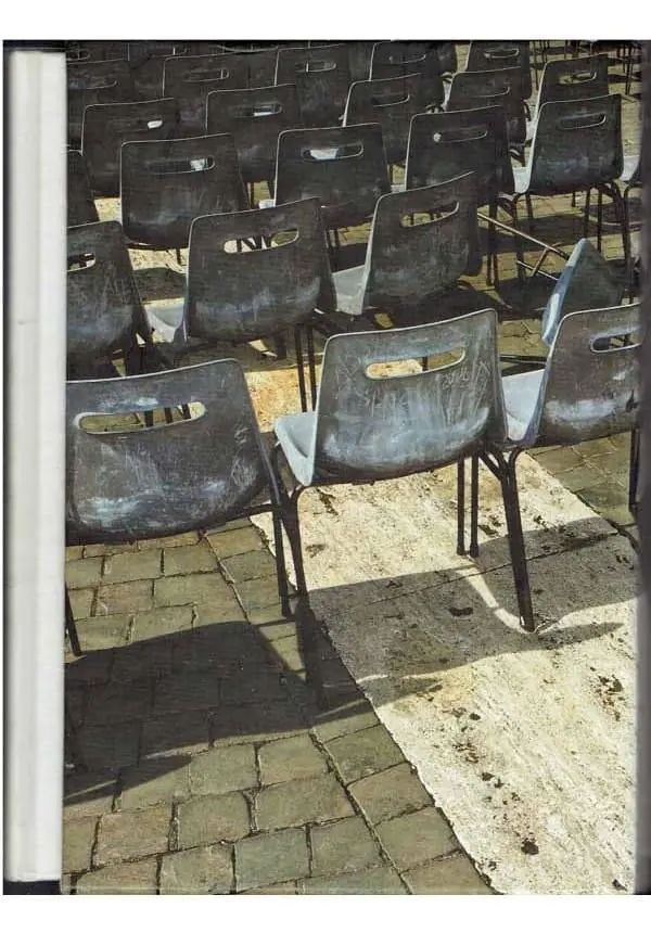 Książka - Otwarty tron. Sztuka współczesna wobec fenomenu Jana Pawła II