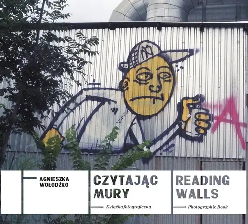 Książka - Czytając mury