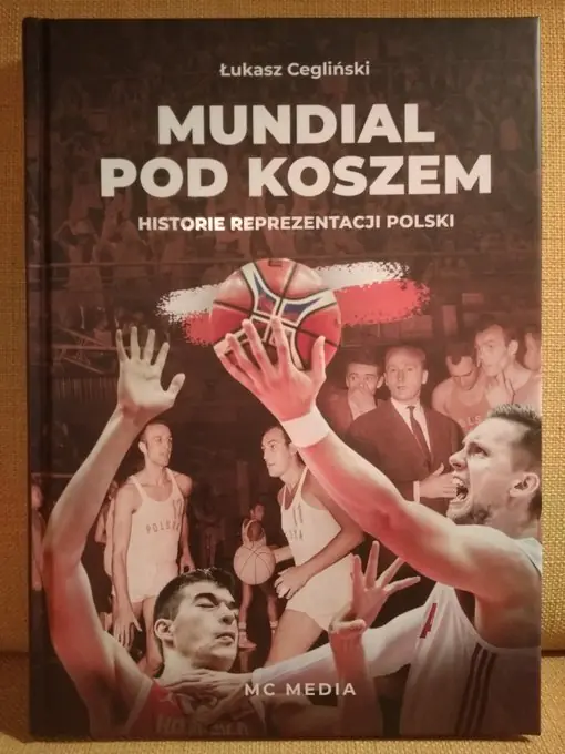 Książka - Mundial pod koszem