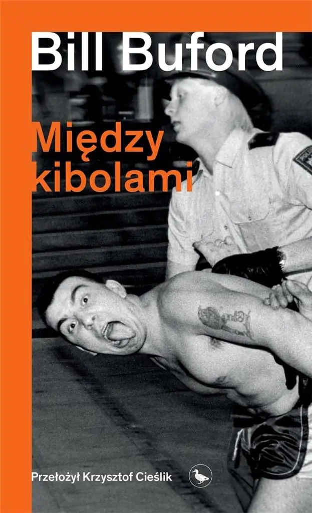 Książka - Między kibolami
