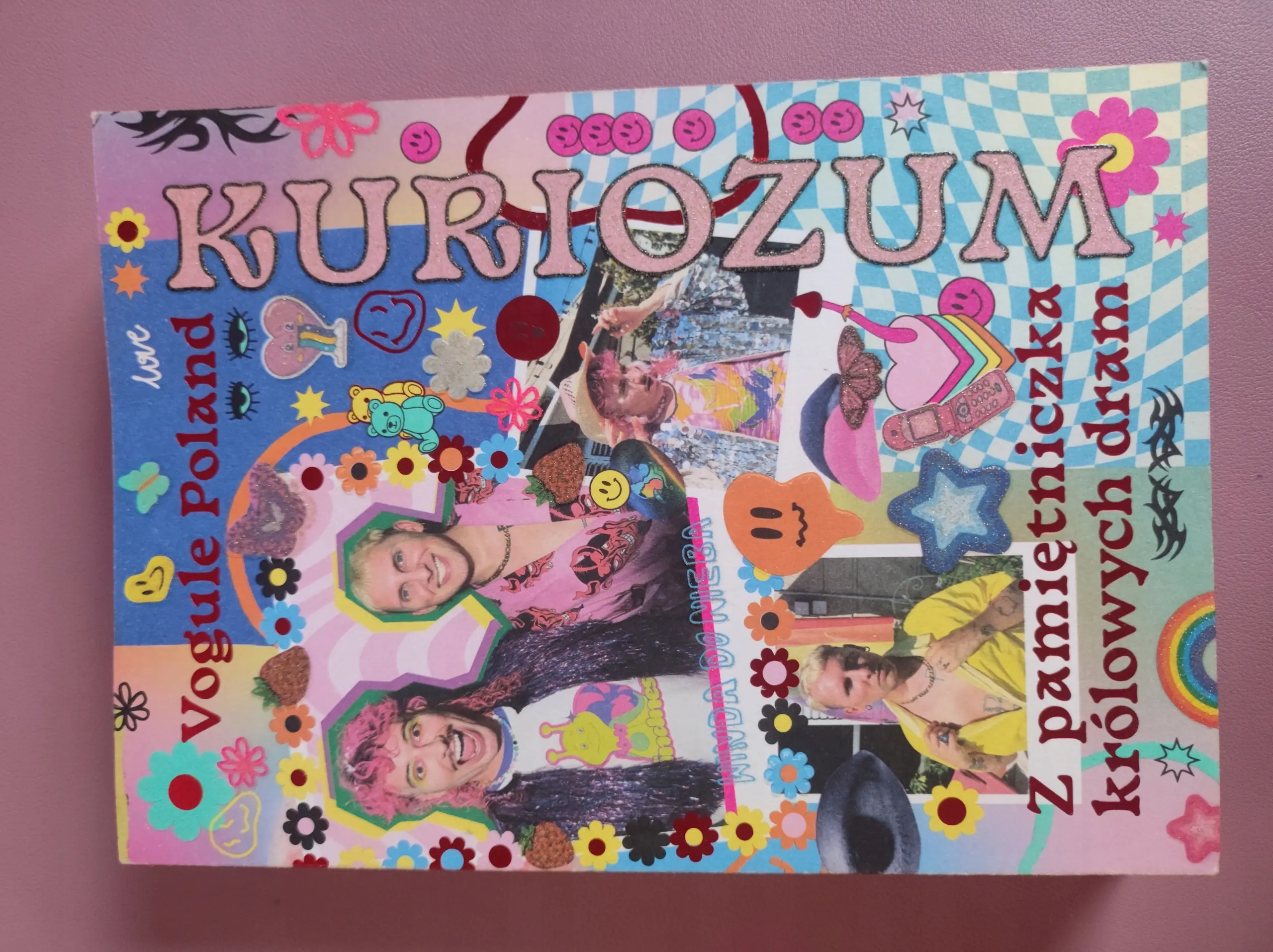 Książka - Kuriozum. Z pamiętniczka królowych dram
