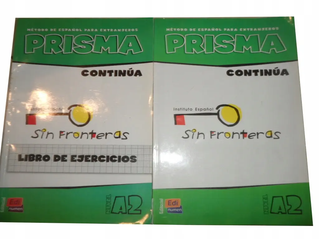 Książka - Prisma Comienza A2 Del Alumno + CD